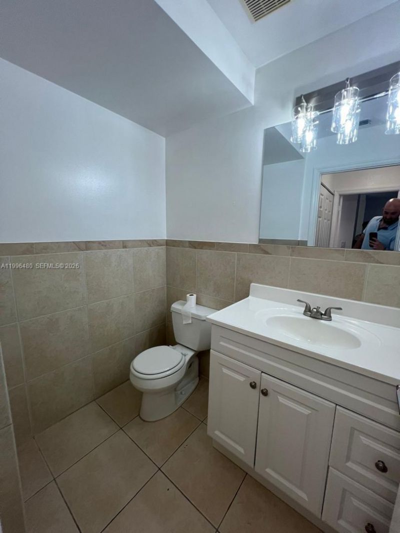 2817 NW 99th Ter, Sunrise, FL 33322 Photo