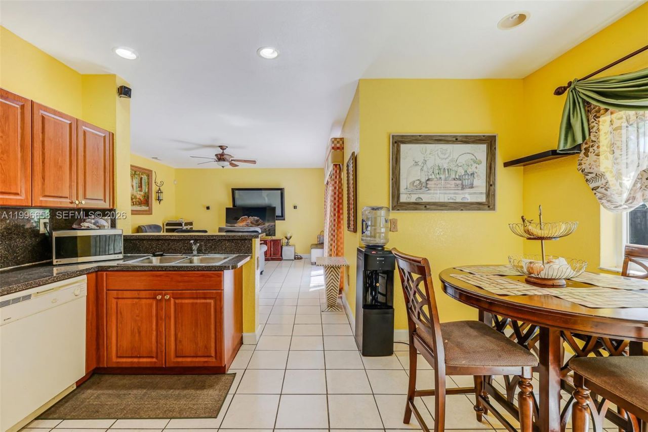 14606 SW 158th Pl , Miami, FL 33196 Photo