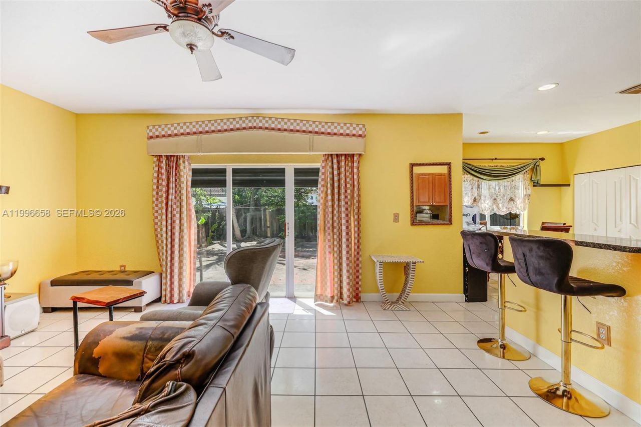 14606 SW 158th Pl , Miami, FL 33196 Photo