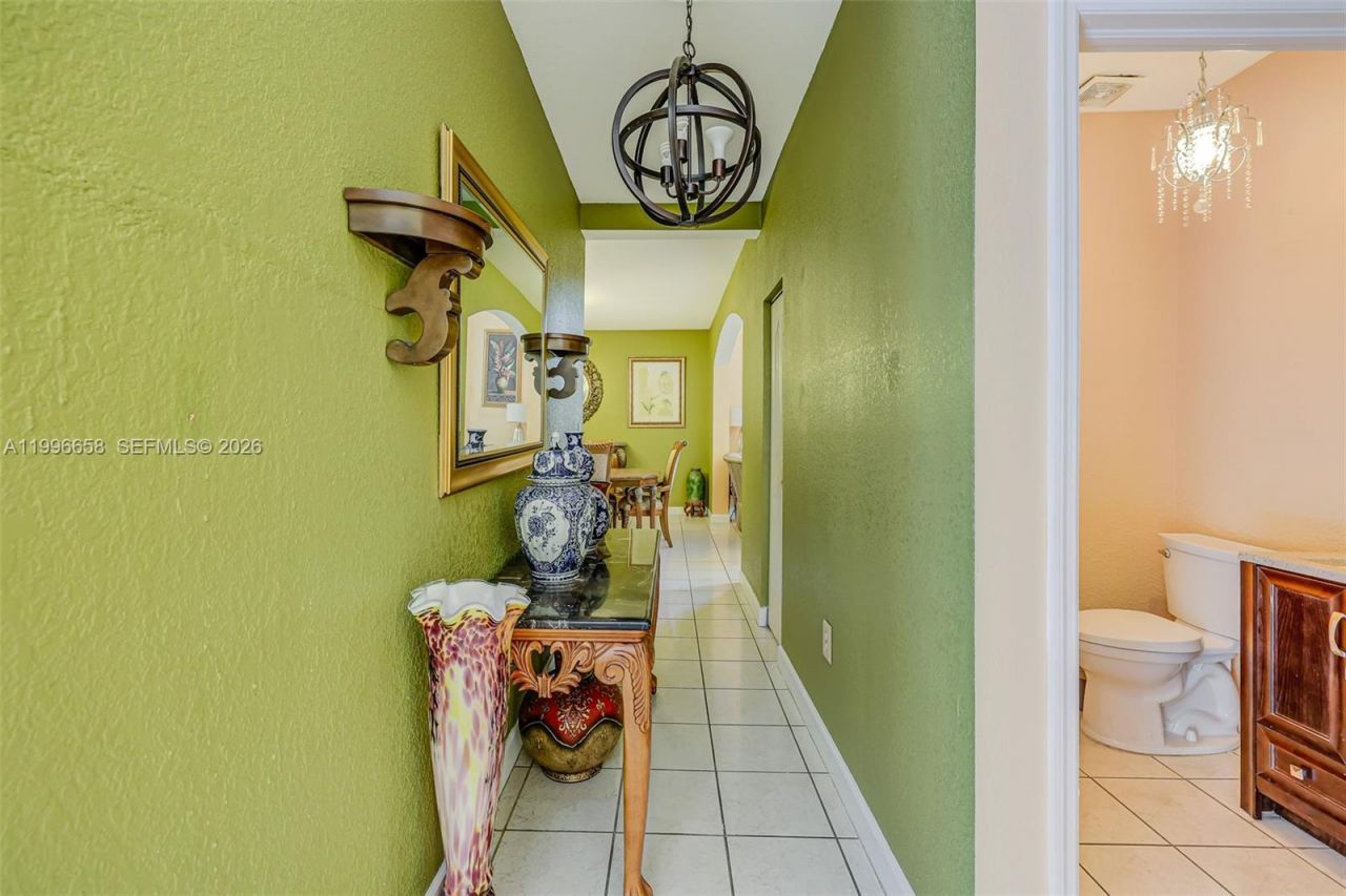 14606 SW 158th Pl , Miami, FL 33196 Photo