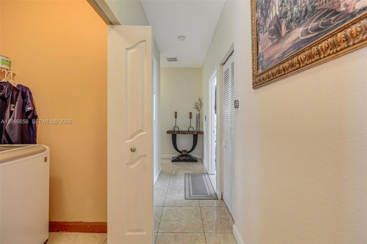 14606 SW 158th Pl , Miami, FL 33196 Photo