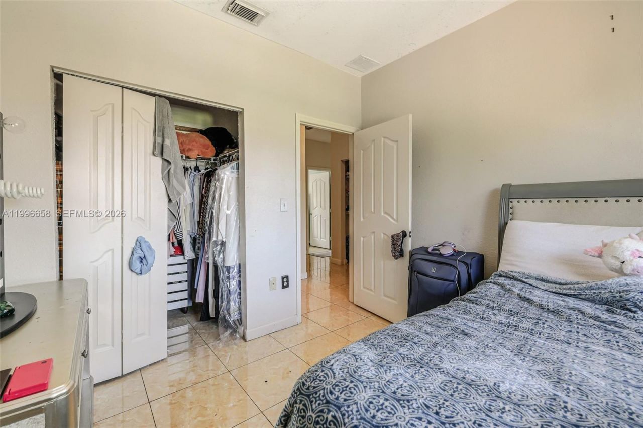 14606 SW 158th Pl , Miami, FL 33196 Photo