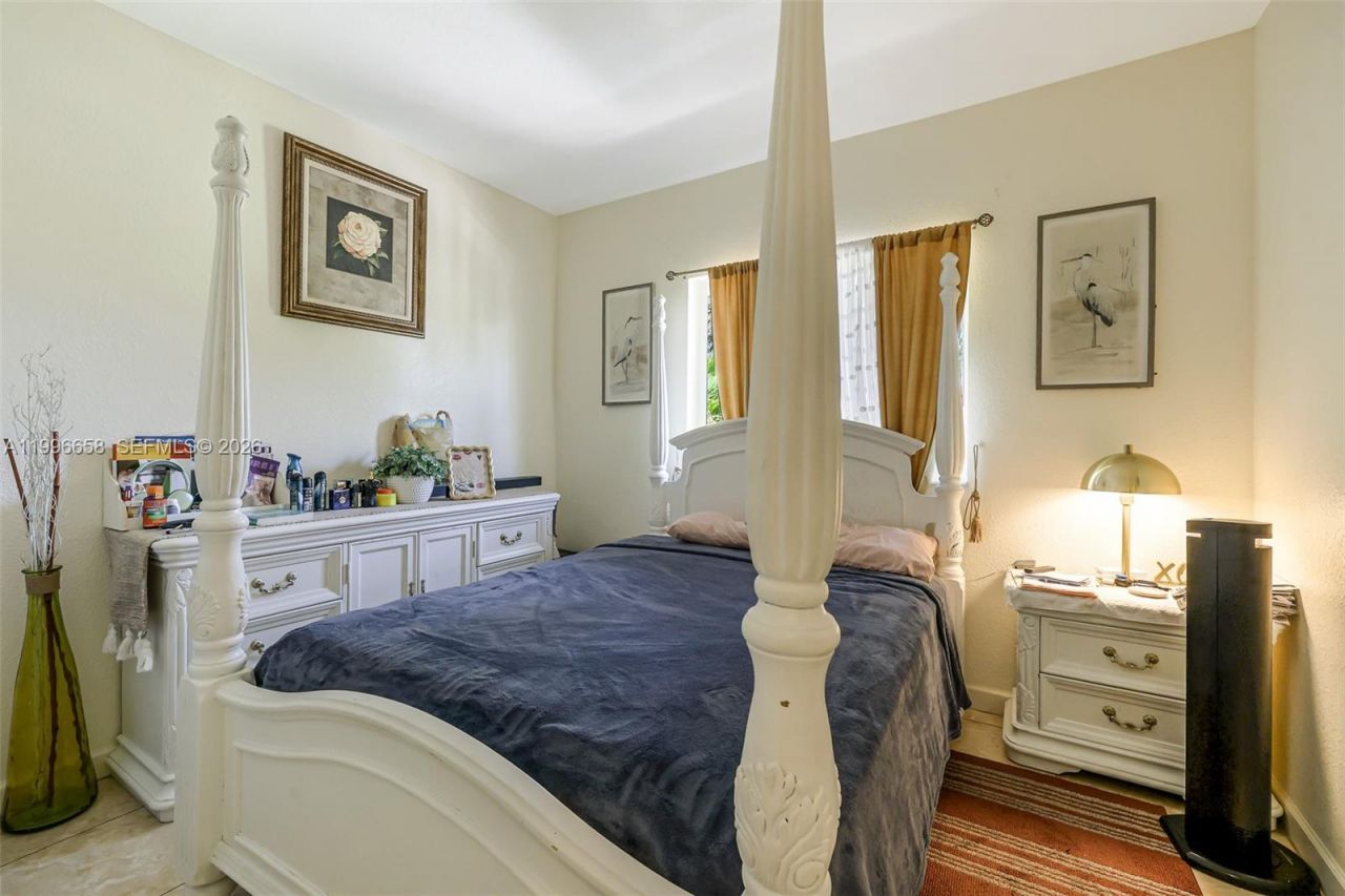 14606 SW 158th Pl , Miami, FL 33196 Photo