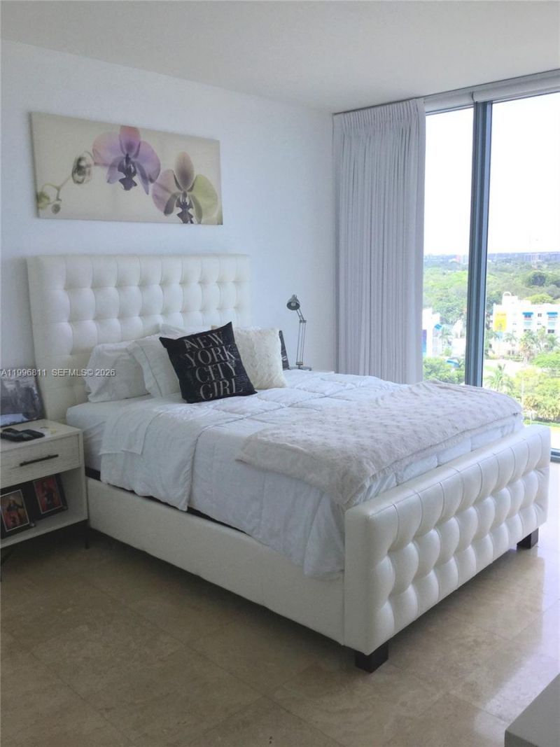 601 NE 36th St, Unit 1208, Miami, FL 33137 Photo