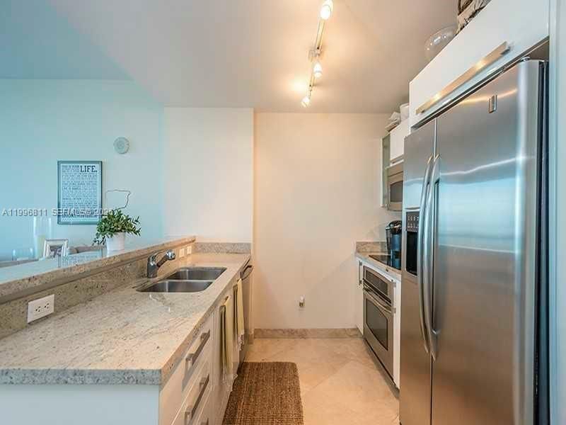601 NE 36th St, Unit 1208, Miami, FL 33137 Photo