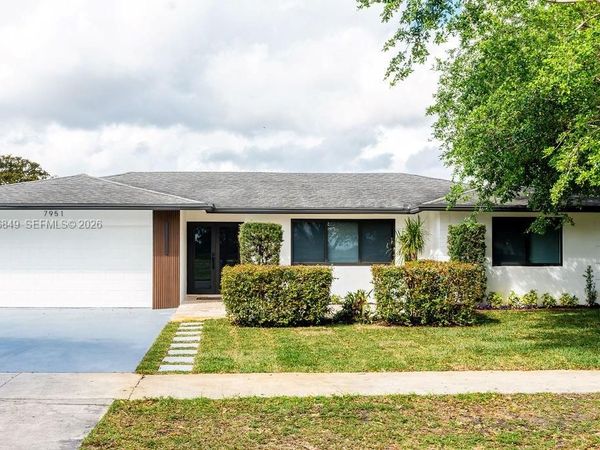 7951 SW 30th St , Davie, FL 33328