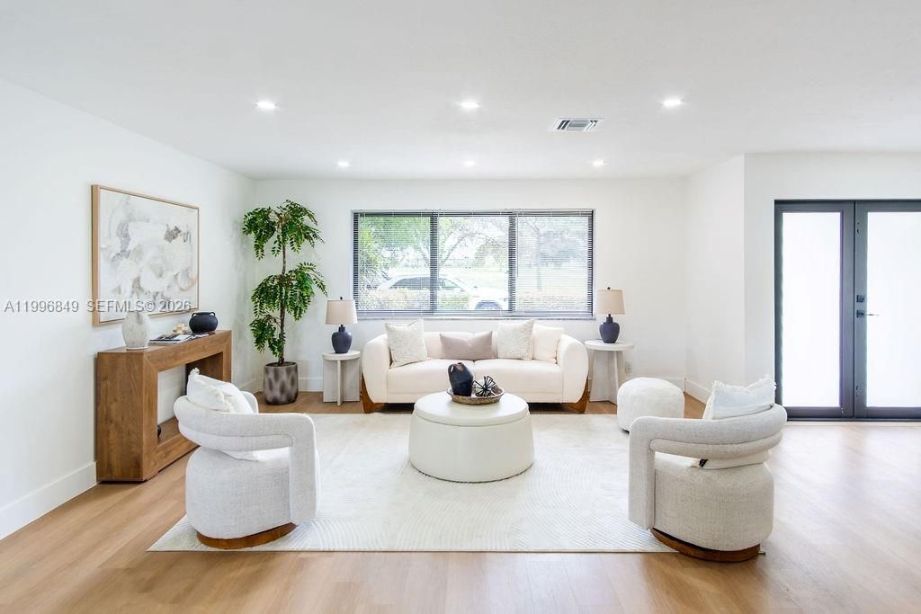 7951 SW 30th St , Davie, FL 33328 Photo