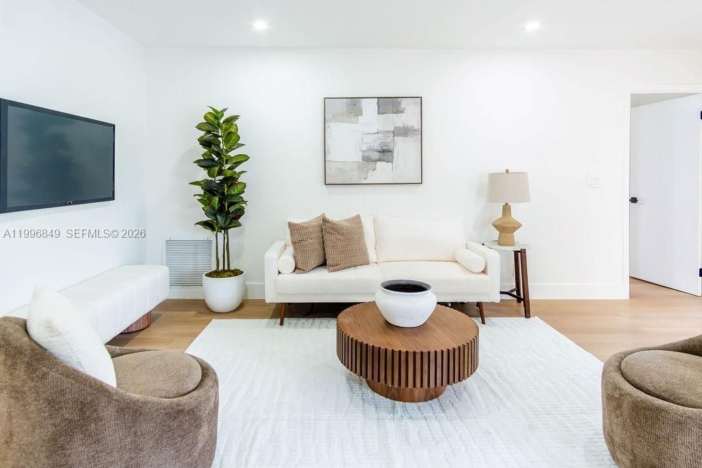 7951 SW 30th St , Davie, FL 33328 Photo