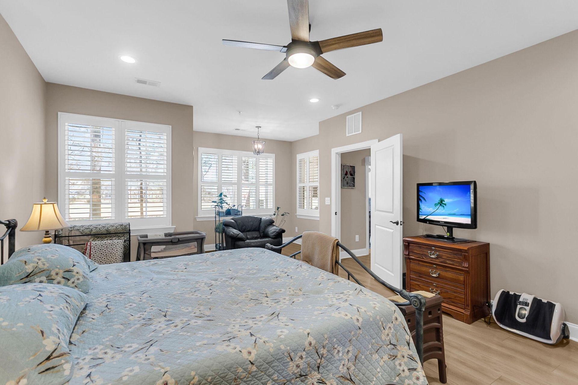 410 Carolina Cherry Court Photo 18