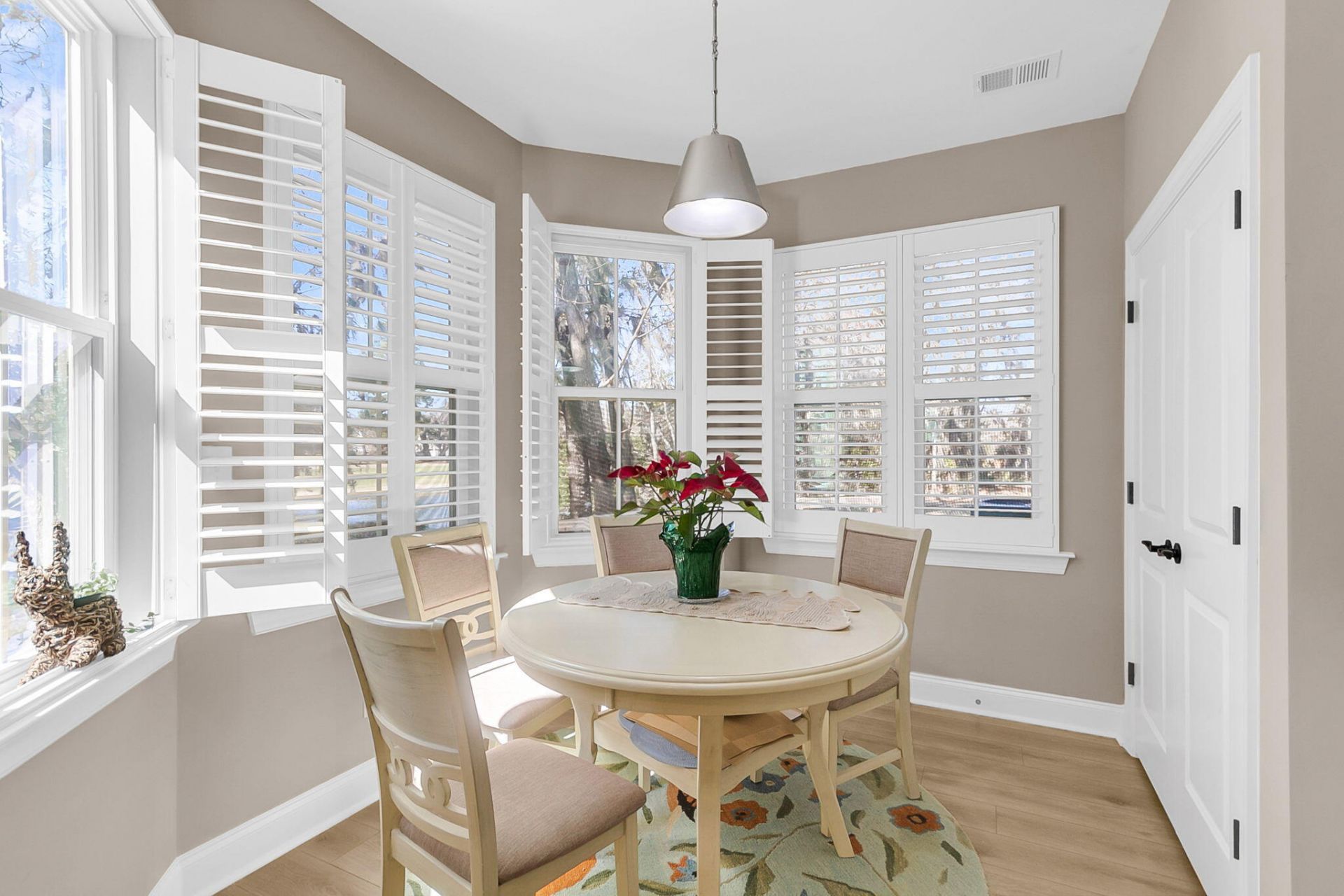 410 Carolina Cherry Court Photo 4