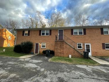 54 Village Road, Lynchburg, VA 24502