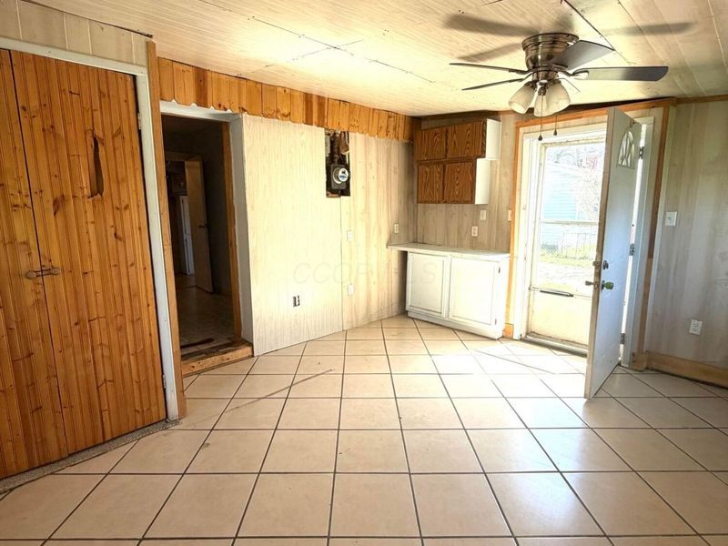 3811 Glenfield Road, Columbus, OH 43232 Photo 10