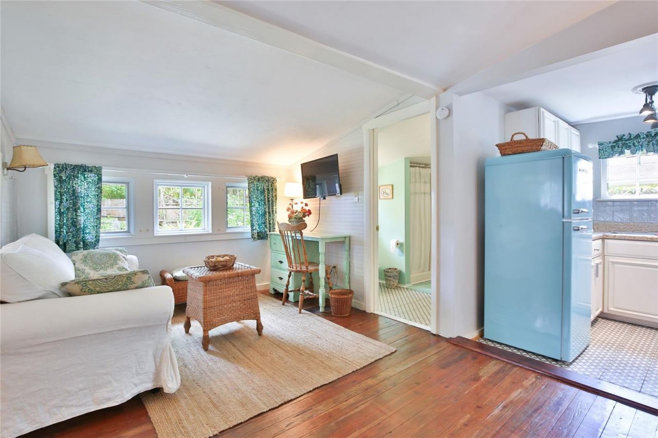 708 42nd Street , Sarasota, FL 34234 Photo