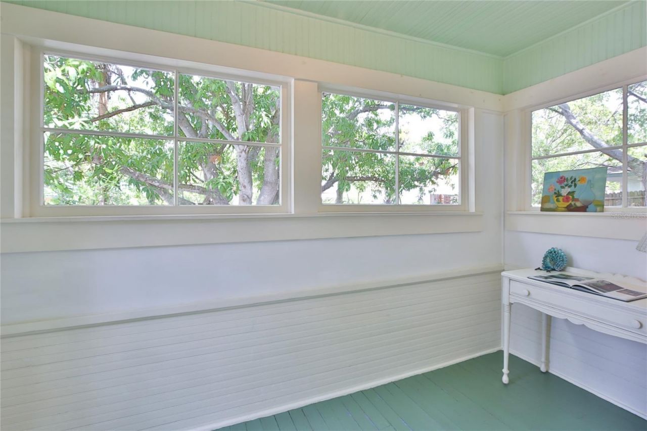 708 42nd Street , Sarasota, FL 34234 Photo