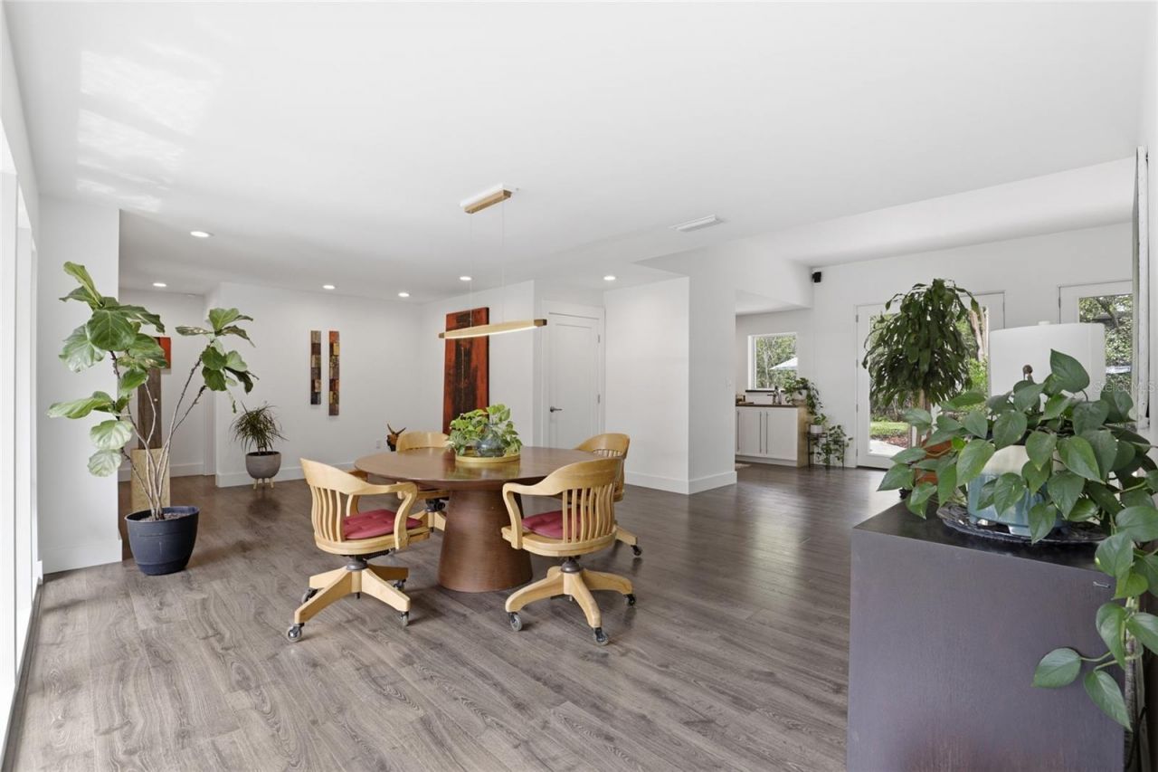 1716 NW 12th Road, Gainesville, FL 32605 Photo