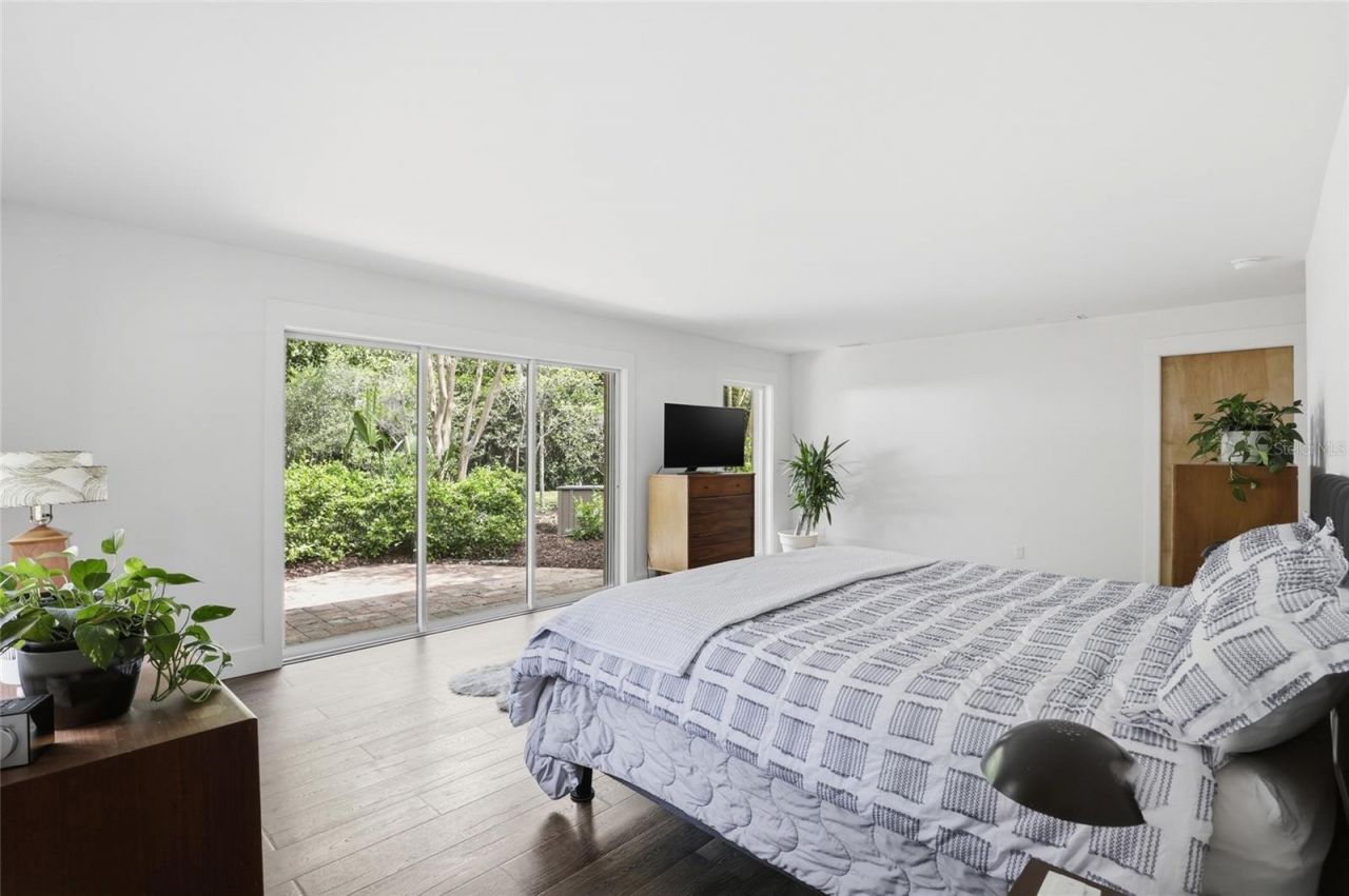 1716 NW 12th Road, Gainesville, FL 32605 Photo