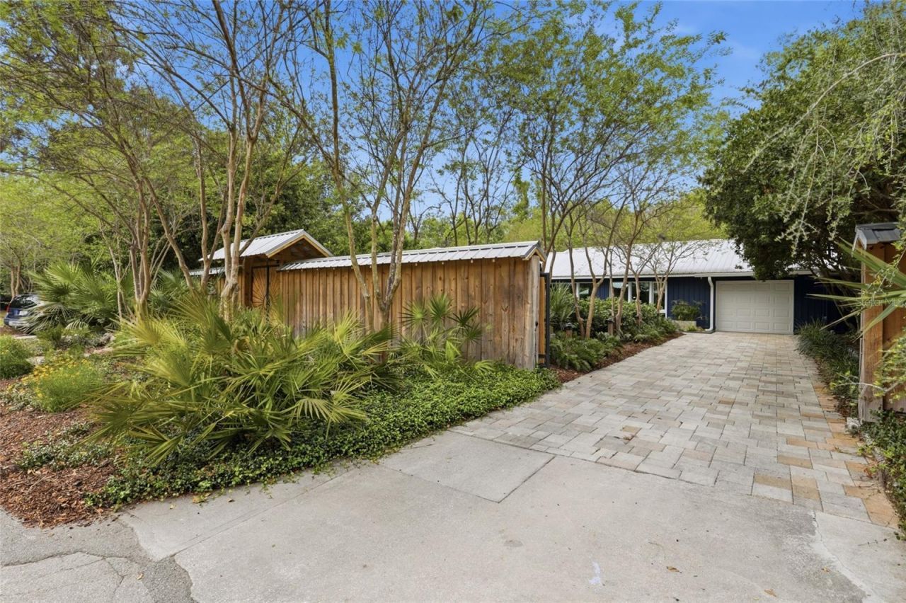 1716 NW 12th Road, Gainesville, FL 32605 Photo