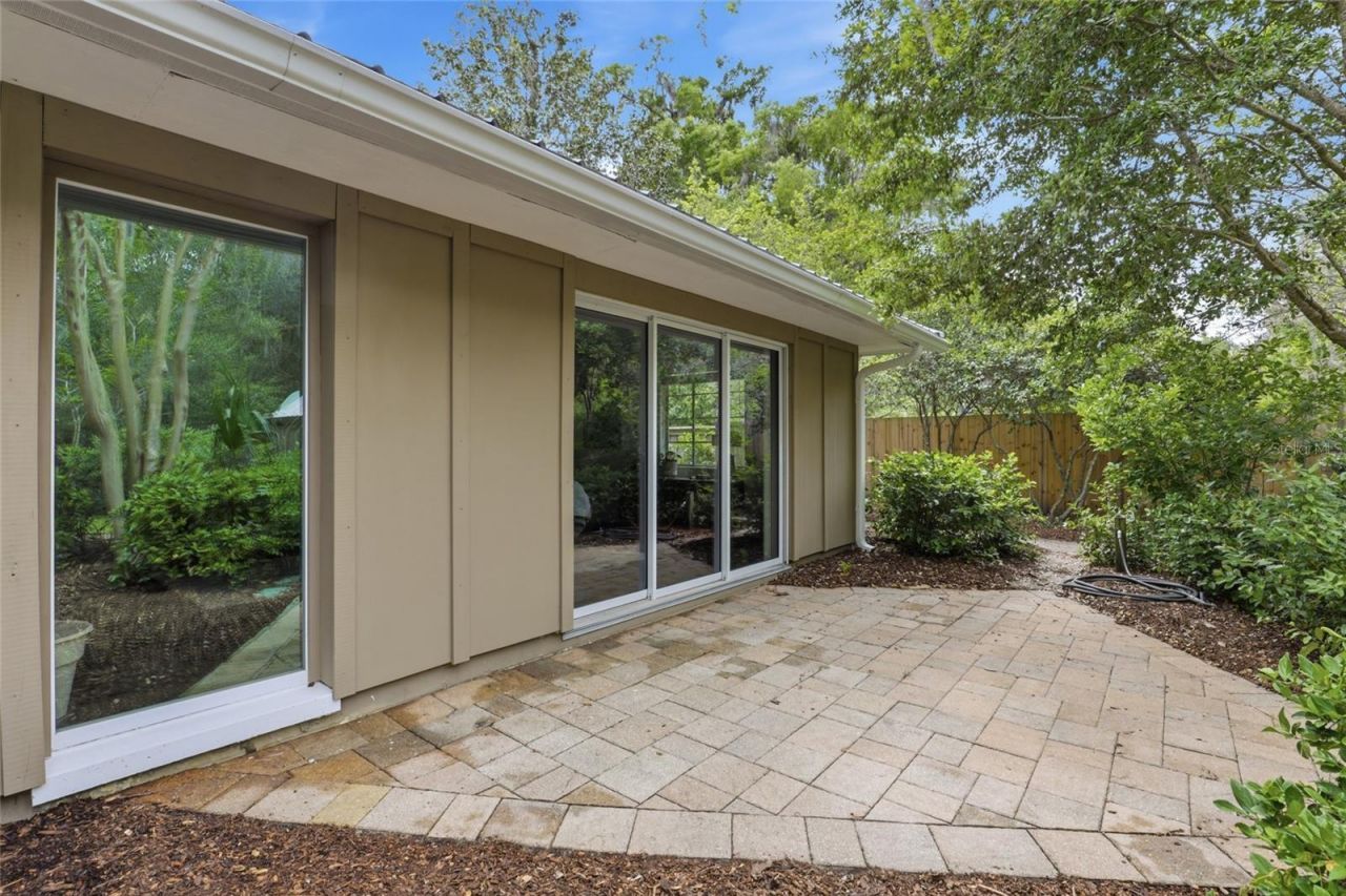 1716 NW 12th Road, Gainesville, FL 32605 Photo