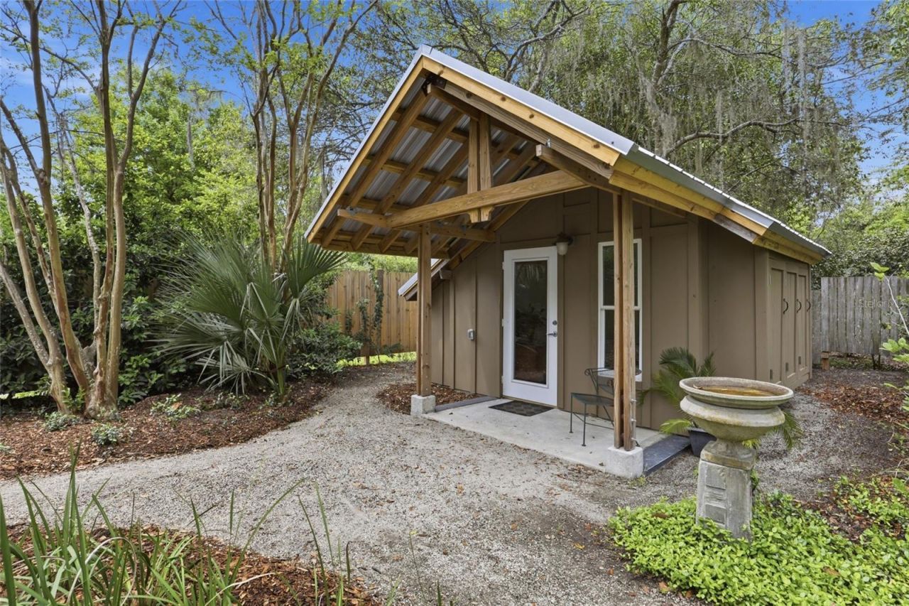 1716 NW 12th Road, Gainesville, FL 32605 Photo