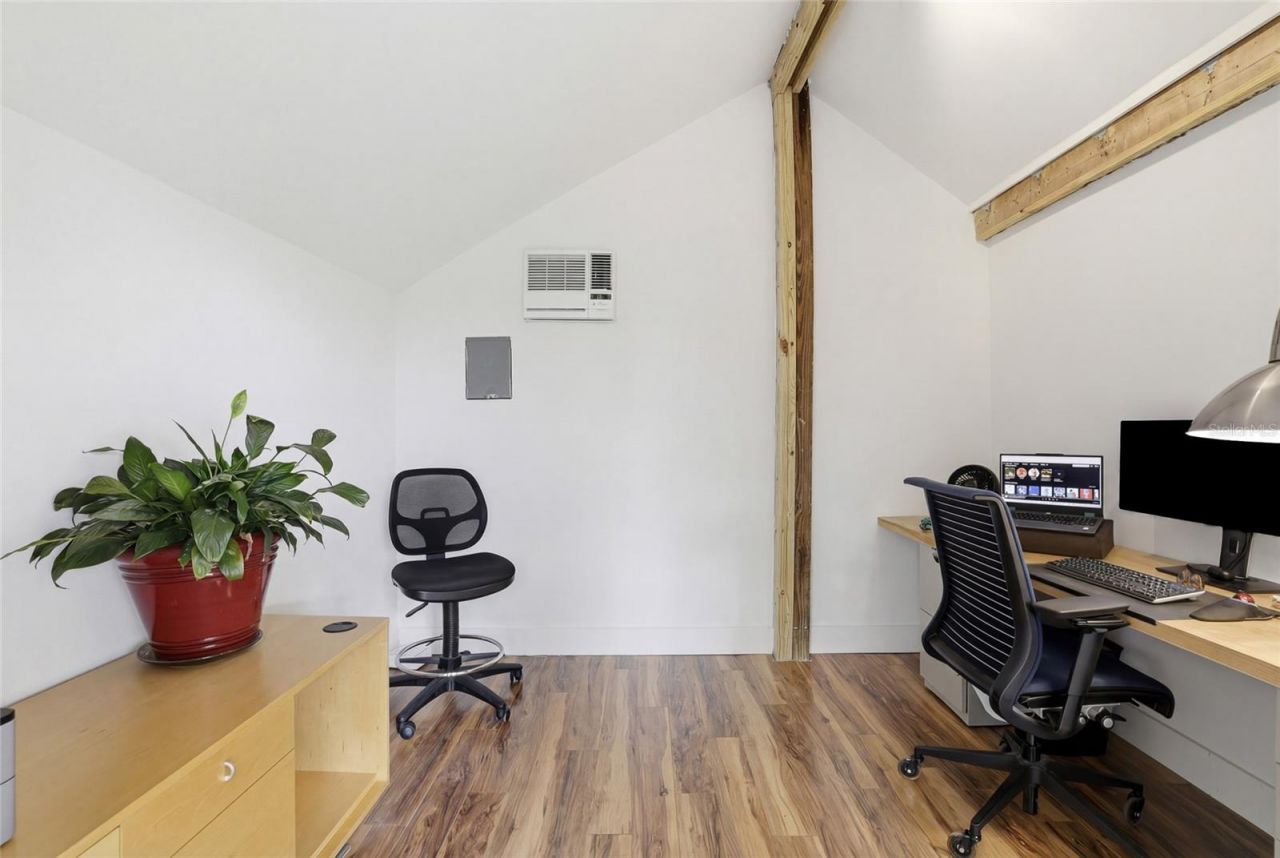 1716 NW 12th Road, Gainesville, FL 32605 Photo