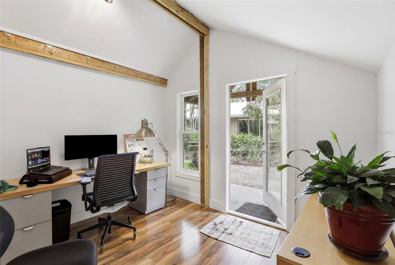 1716 NW 12th Road, Gainesville, FL 32605 Photo