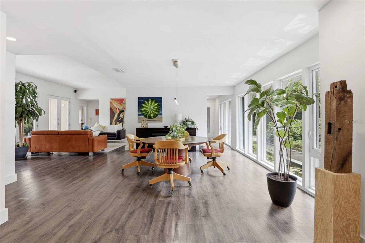 1716 NW 12th Road, Gainesville, FL 32605 Photo