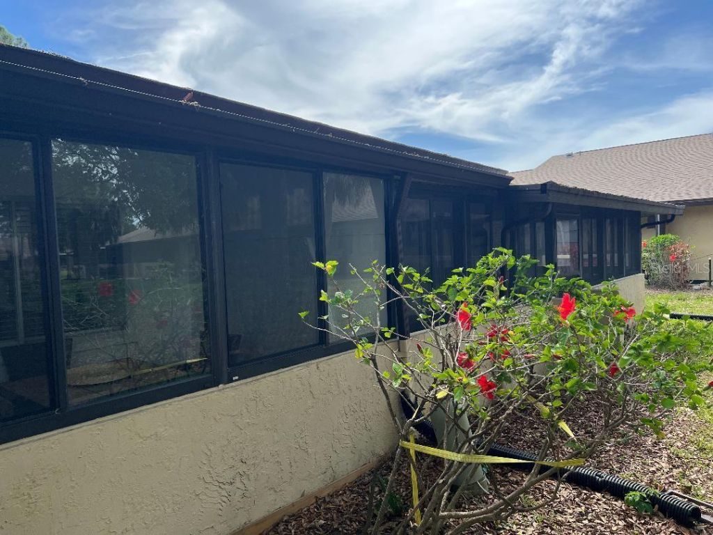 1220 13th Circle Se, Largo, FL 33771 Photo