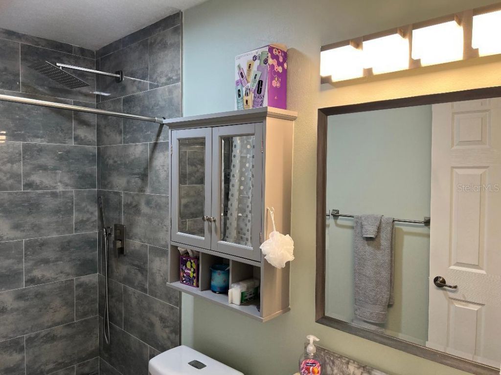 1220 13th Circle Se, Largo, FL 33771 Photo