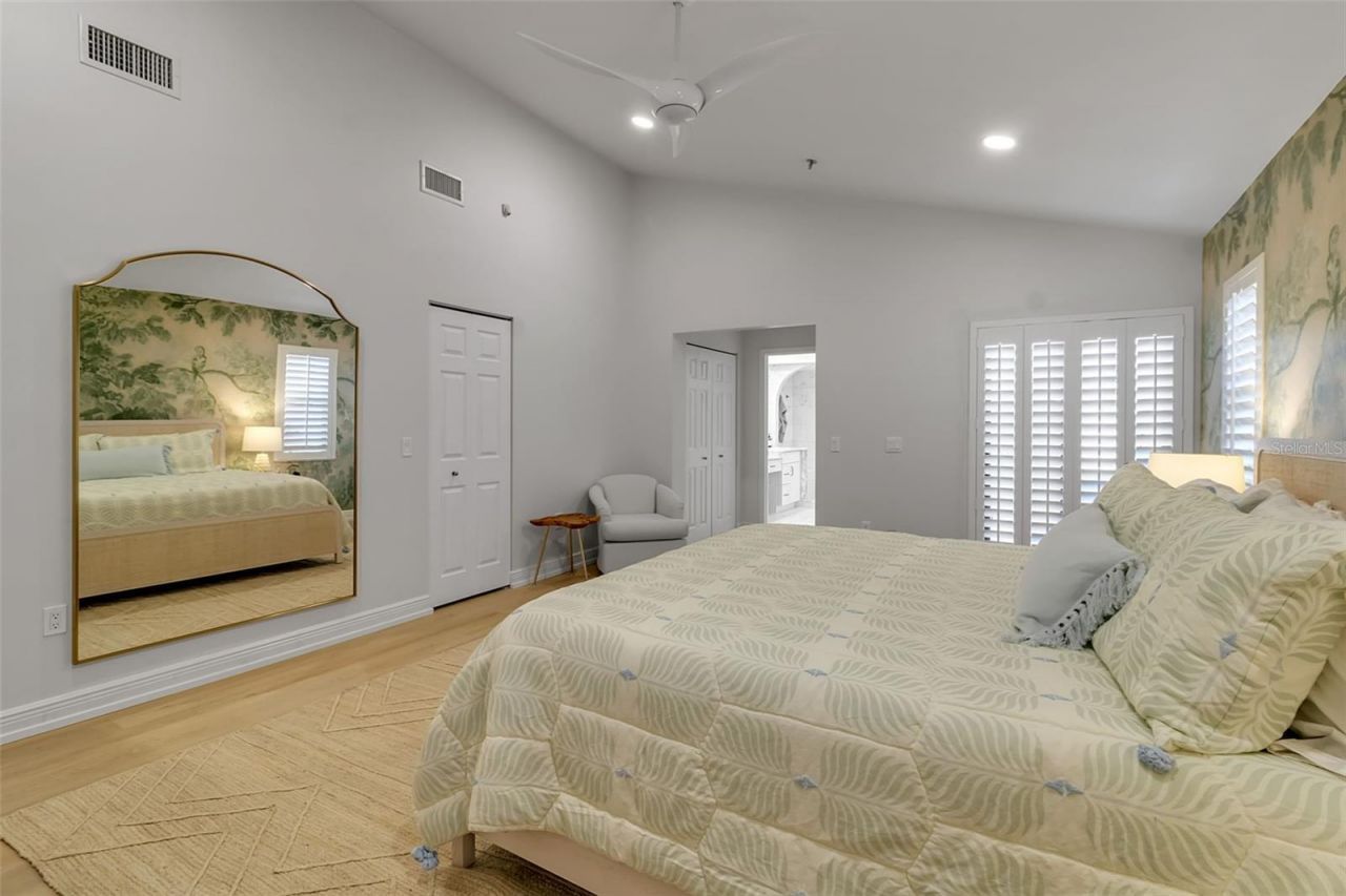 2341 Harbour Oaks Drive, Longboat Key, FL 34228 Photo