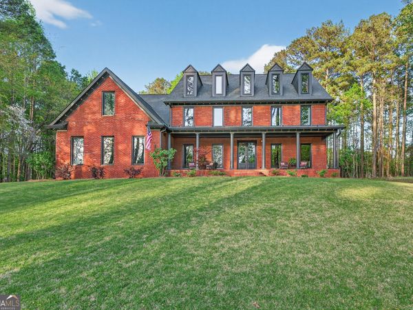 150 Briar Meadow Court, Fayetteville, GA 30215