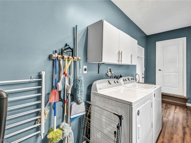 5862 Gareau Drive, North Olmsted, OH 44070 Photo 22