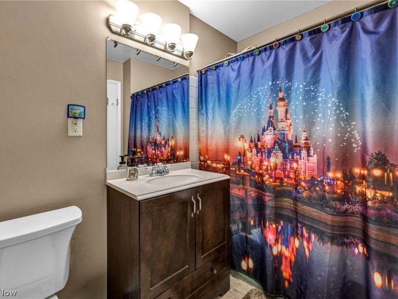 5862 Gareau Drive, North Olmsted, OH 44070 Photo 34