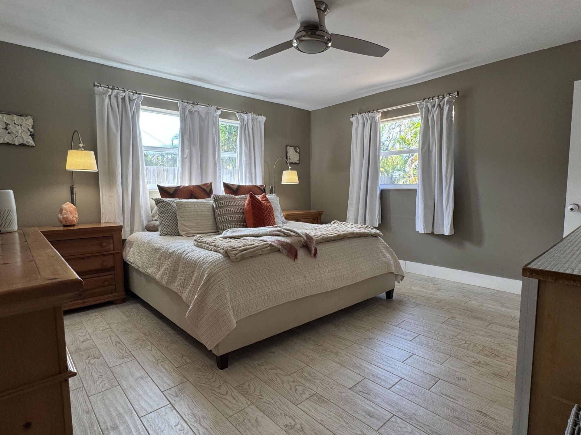 423 Beacon Street, Tequesta, FL 33469 Photo