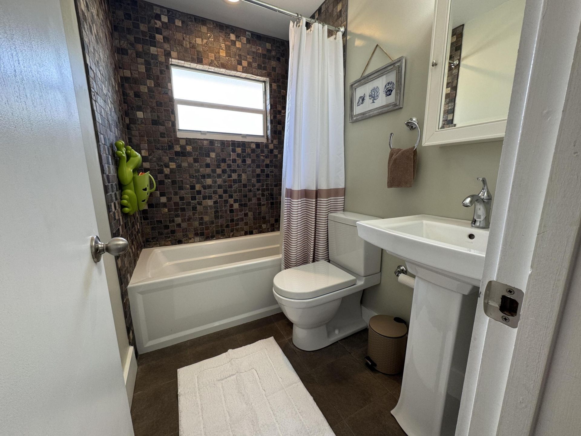 423 Beacon Street, Tequesta, FL 33469 Photo