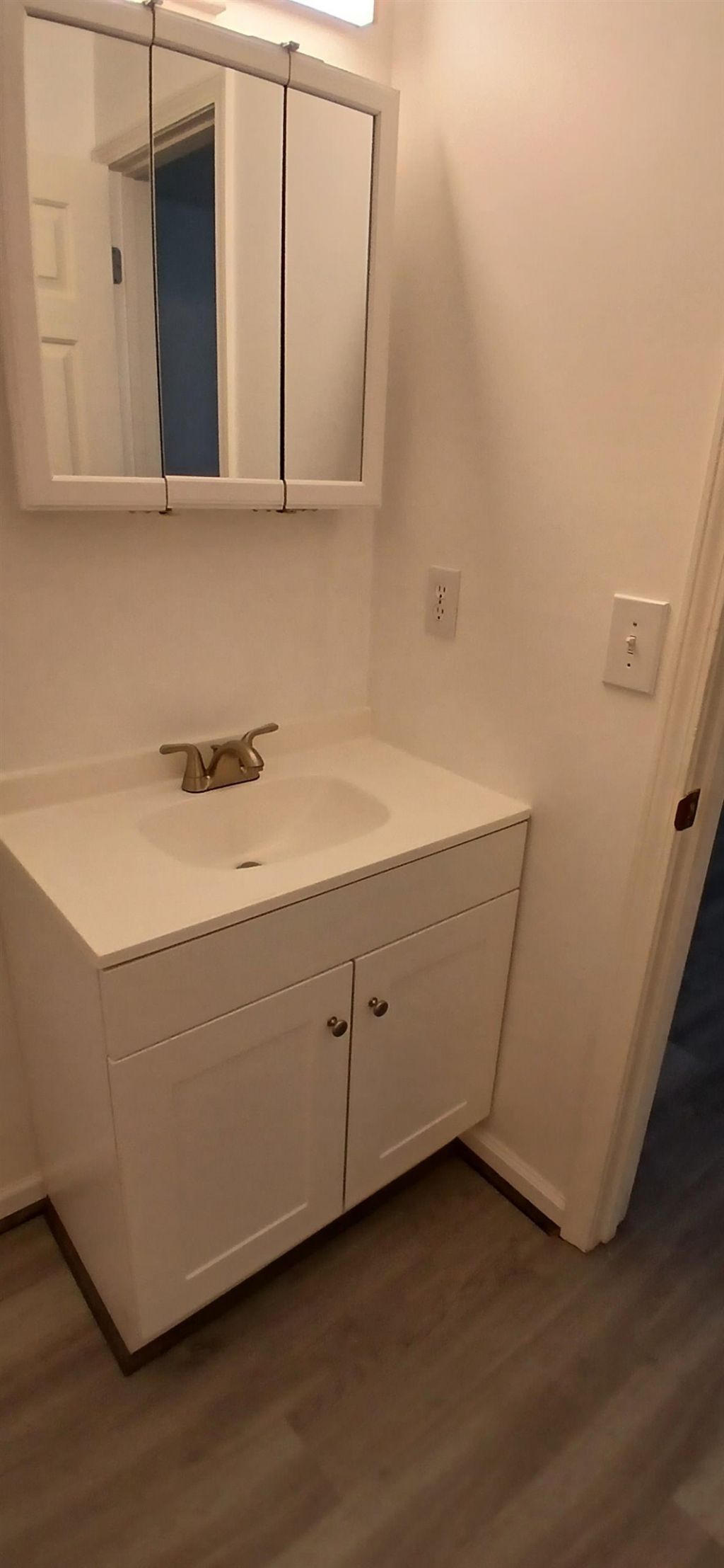 White River Dr SW White River Dr.  Photo 11