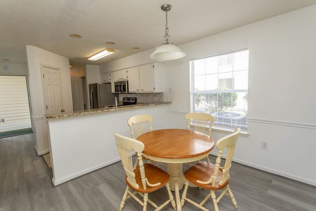 White River Dr SW White River Dr. Photo 26