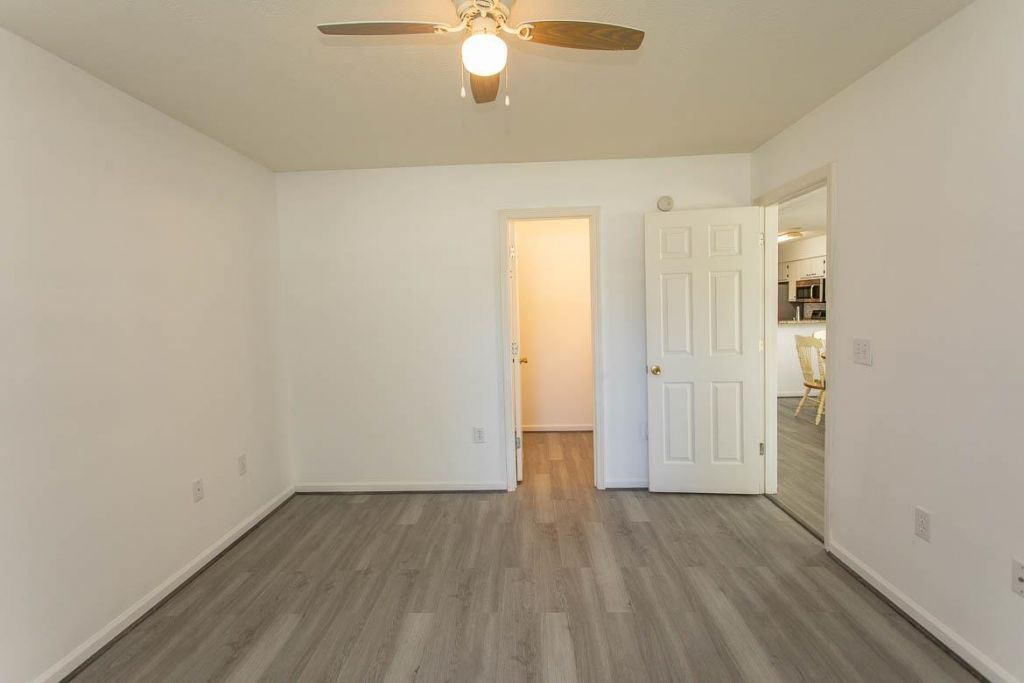 White River Dr SW White River Dr. Photo 29