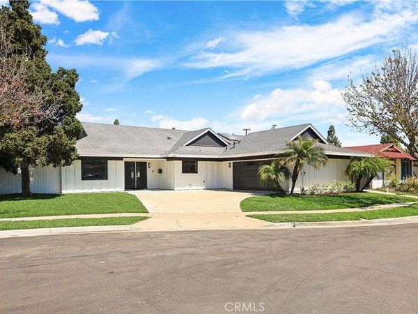 2861 Serang Place, Costa Mesa, CA 92626
