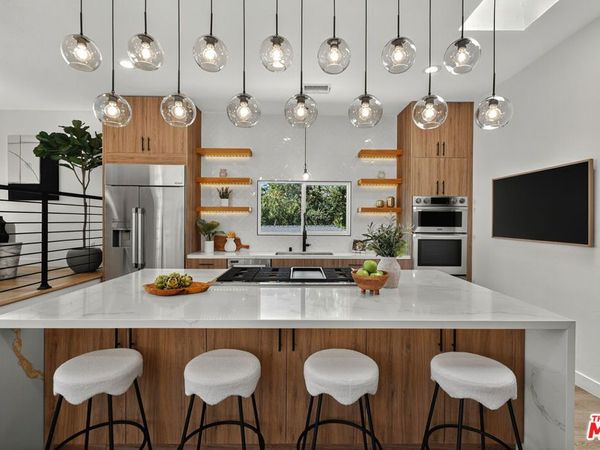 2603 Crestmoore Place, Los Angeles, CA 90065