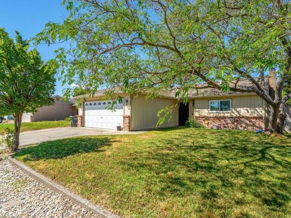 523 Thomas Circle, Suisun City, CA 94585