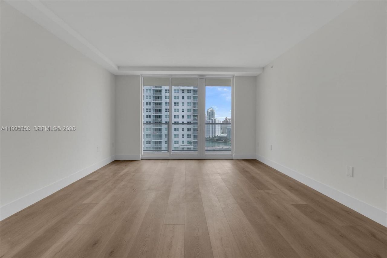 1155 Brickell Bay Dr, Unit 2308, Miami, FL 33131 Photo