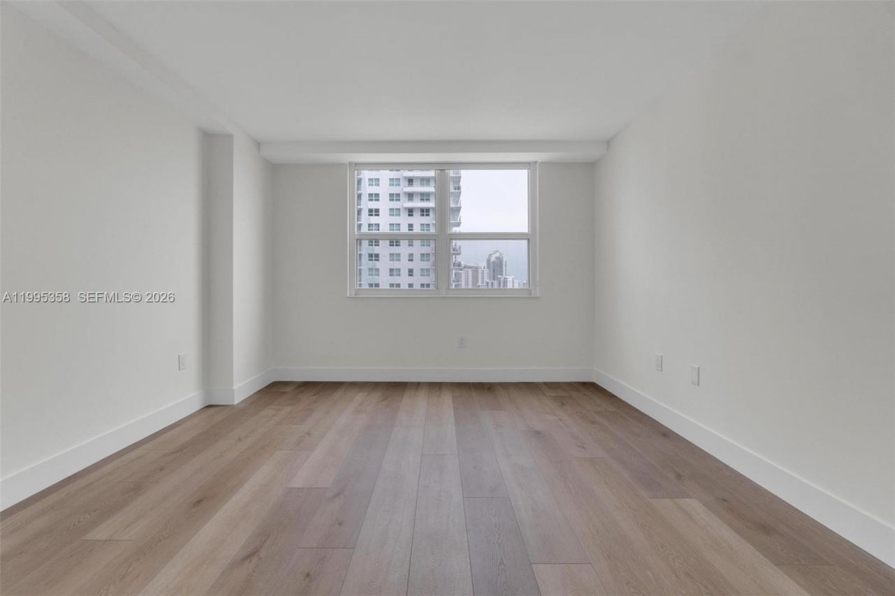 1155 Brickell Bay Dr, Unit 2308, Miami, FL 33131 Photo