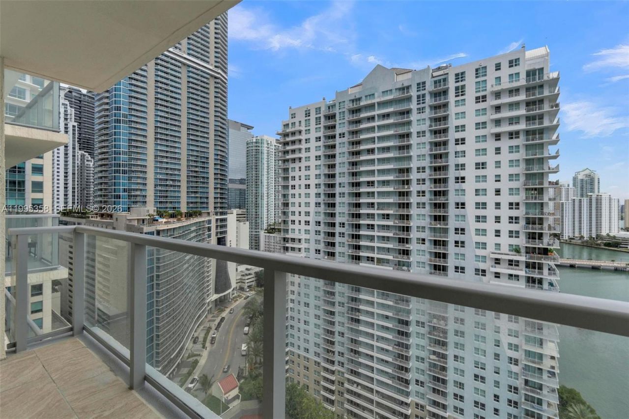 1155 Brickell Bay Dr, Unit 2308, Miami, FL 33131 Photo