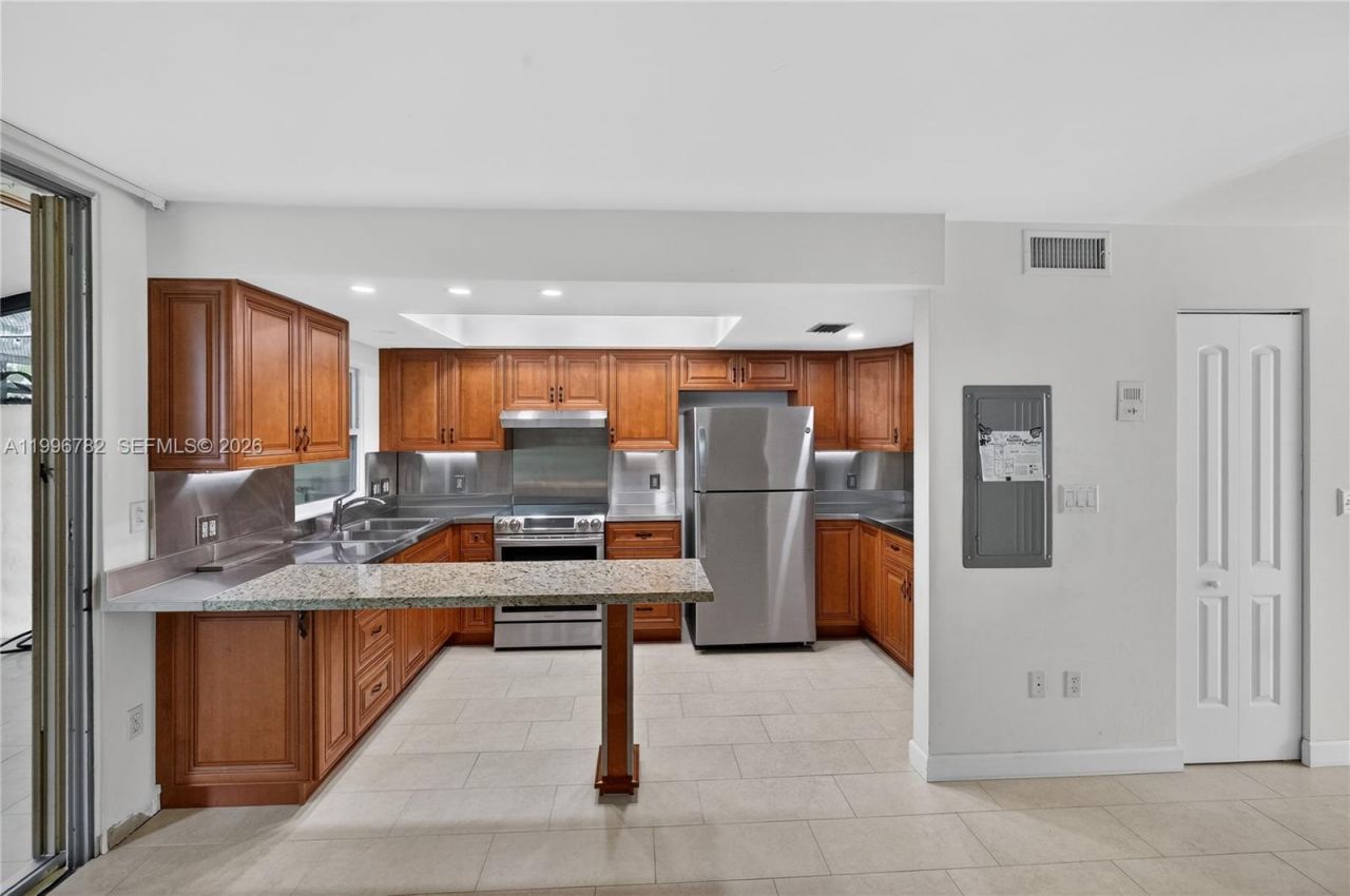 7833 SW 102nd Pl, Miami, FL 33173 Photo