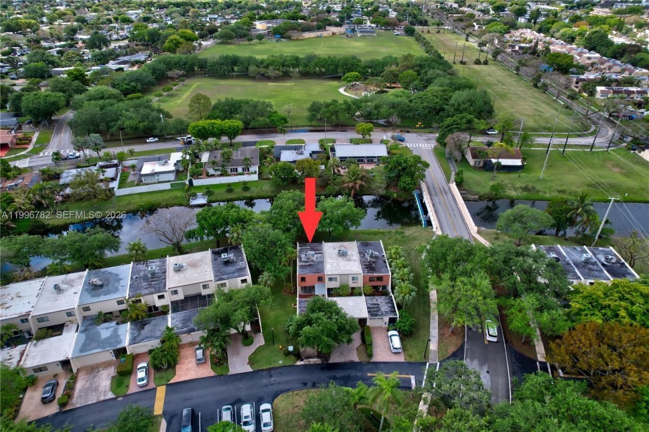 7833 SW 102nd Pl, Miami, FL 33173 Photo