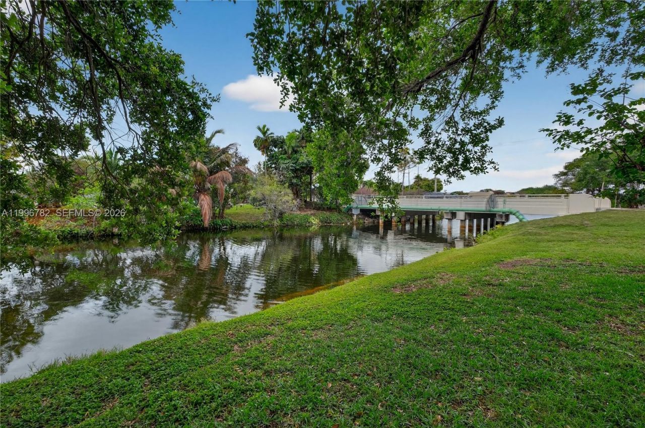 7833 SW 102nd Pl, Miami, FL 33173 Photo