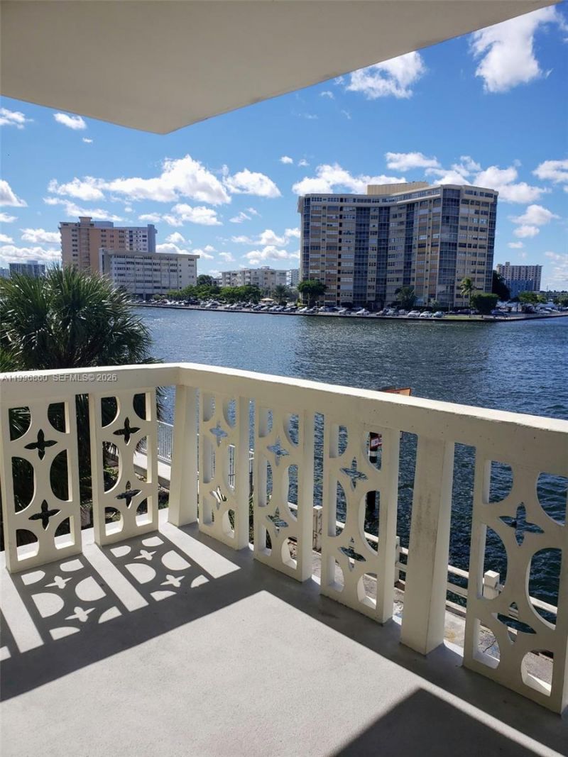 1817 S Ocean Dr, Unit 221, Hallandale Beach, FL 33009 Photo