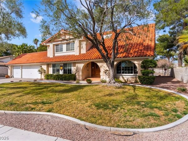 6576 Villa Bonita Road , Las Vegas, NV 89146