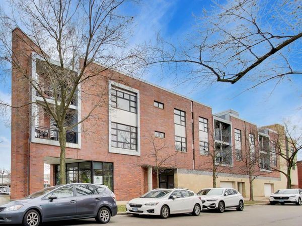 3741 N WOLCOTT Avenue , Unit 13, Chicago, IL 60613