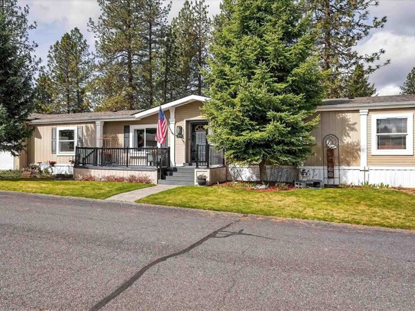 14521 N Logan Ln, Mead, WA 99021